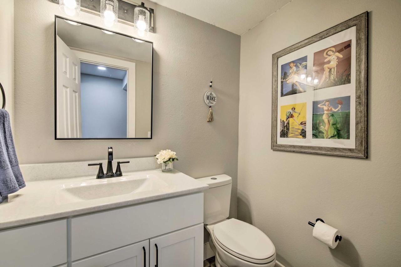 Kimberling City Chic Townhome About 6 Mi To Talking Rocks Cavern! المظهر الخارجي الصورة