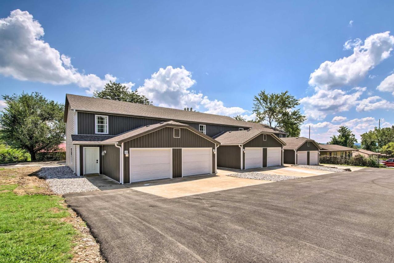 Kimberling City Chic Townhome About 6 Mi To Talking Rocks Cavern! المظهر الخارجي الصورة