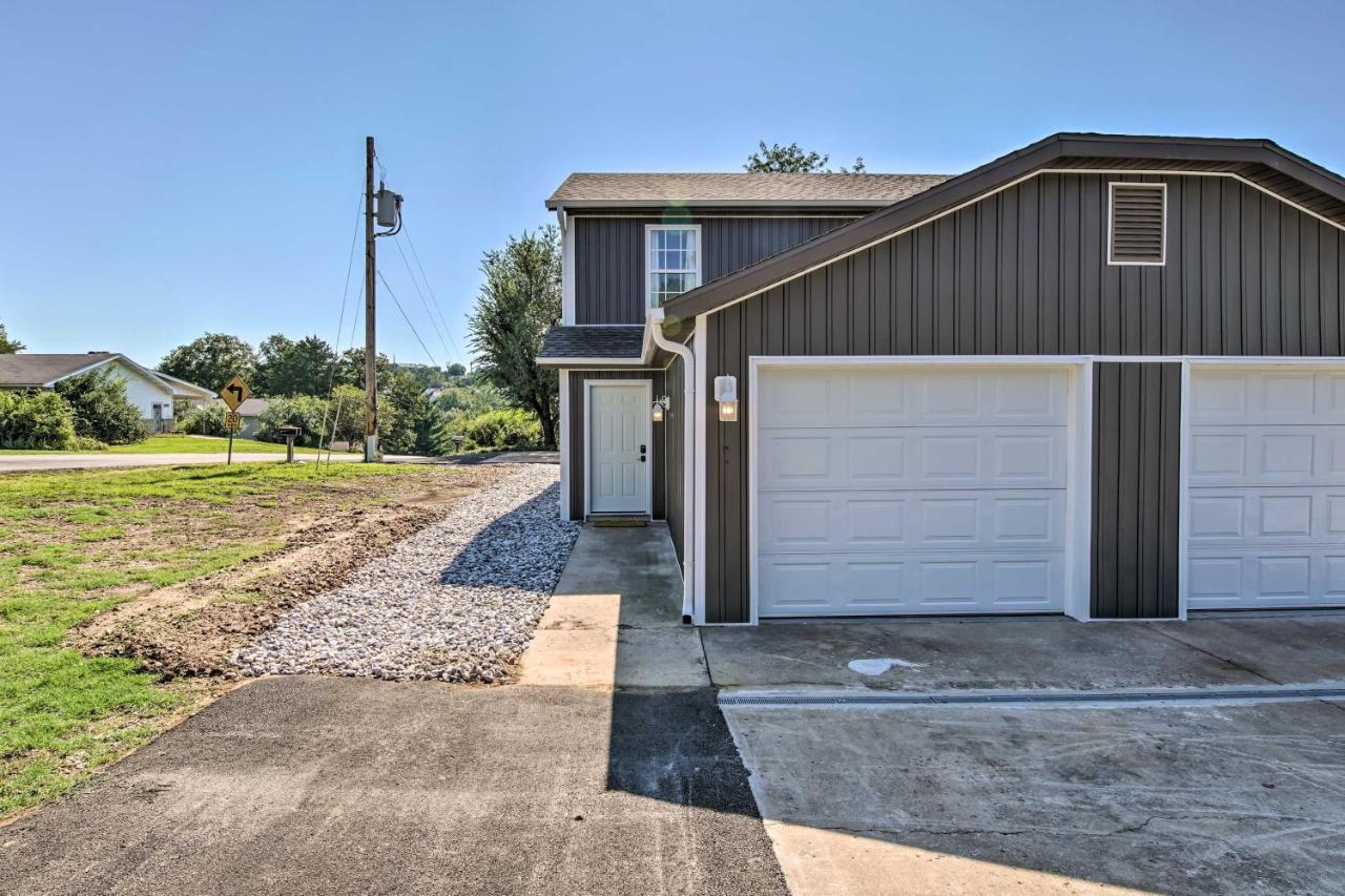 Kimberling City Chic Townhome About 6 Mi To Talking Rocks Cavern! المظهر الخارجي الصورة