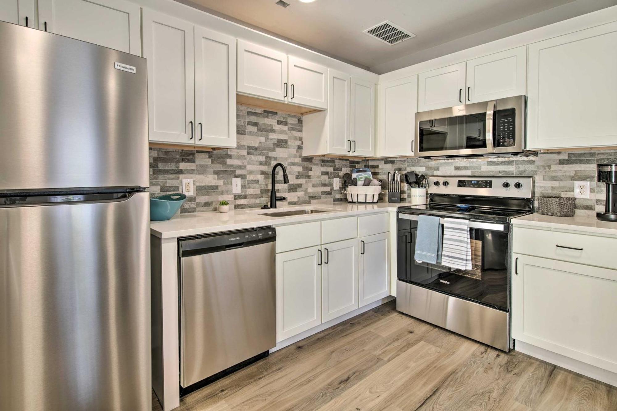 Kimberling City Chic Townhome About 6 Mi To Talking Rocks Cavern! المظهر الخارجي الصورة