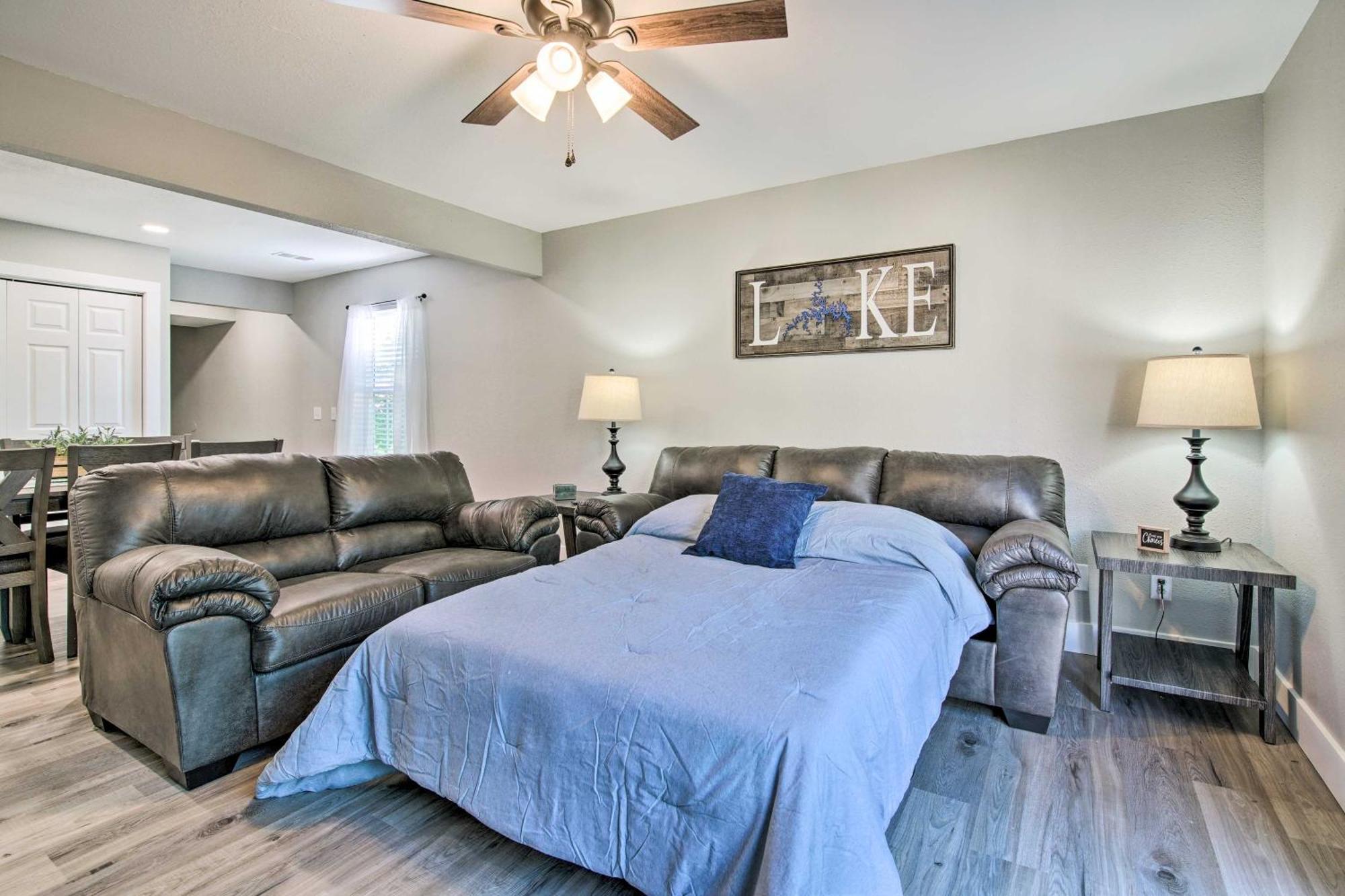 Kimberling City Chic Townhome About 6 Mi To Talking Rocks Cavern! المظهر الخارجي الصورة